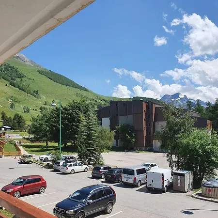 Apartamento Mountain View Apartment, 4 Guests *